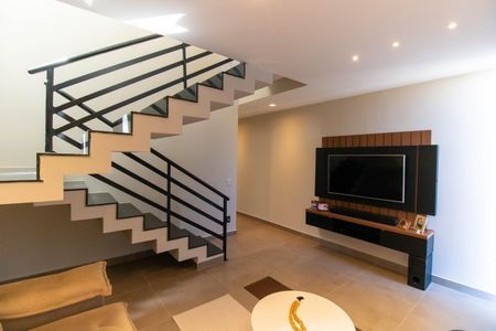 Sala de casa à venda com 3 quartos, 123m² em Maravista, Niterói