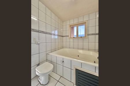 Apartamento para alugar com 130m², 3 quartos e sem vagaBanheiro da Suíte