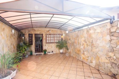 Casa à venda com 153m², 3 quartos e 2 vagasGaragem