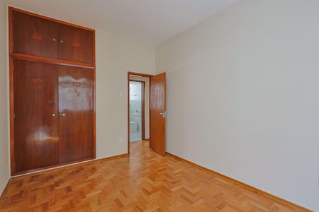 Apartamento à venda com 125m², 3 quartos e 2 vagasQuarto 2