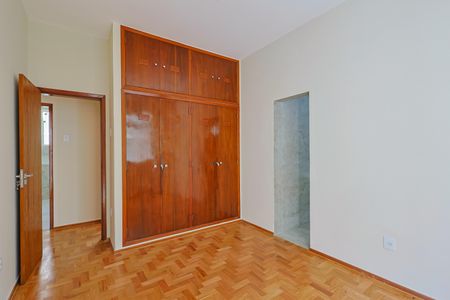 Apartamento à venda com 125m², 3 quartos e 2 vagasSuíte