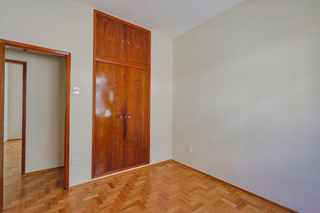 Quarto 1 de apartamento à venda com 3 quartos, 125m² em Santo Agostinho, Belo Horizonte