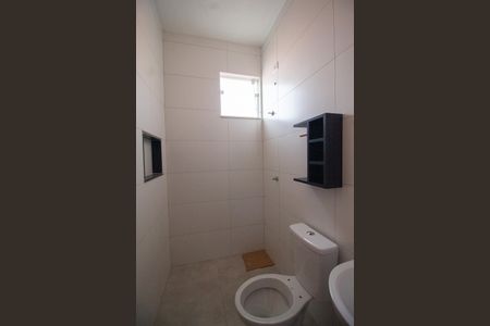 Banheiro de kitnet/studio para alugar com 1 quarto, 36m² em Jardim do Sol, Sorocaba