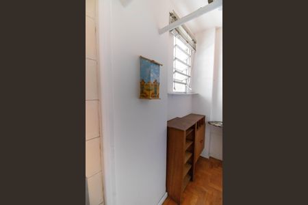 Apartamento à venda com 95m², 2 quartos e 1 vaga Apartamento à venda com 95m², 2 quartos e 1 vagaQuarto de Serviço