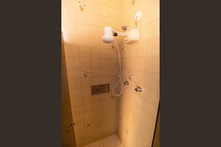 Apartamento à venda com 95m², 2 quartos e 1 vaga Apartamento à venda com 95m², 2 quartos e 1 vagaBanheiro