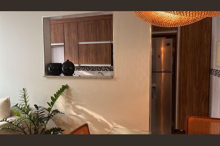 Sala de apartamento à venda com 2 quartos, 70m² em Pechincha, Rio de Janeiro
