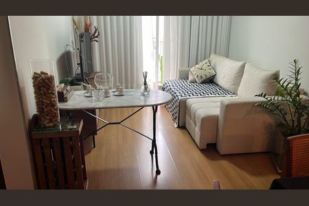 Sala de apartamento à venda com 2 quartos, 70m² em Pechincha, Rio de Janeiro