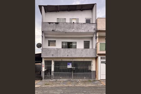 Fachada de casa para alugar com 2 quartos, 75m² em Jardim Nove de Julho, São Paulo