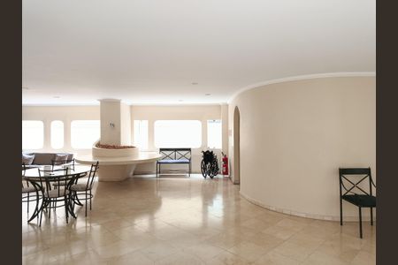 Apartamento à venda com 127m², 3 quartos e 1 vagaÁrea comum