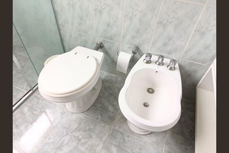 Apartamento à venda com 127m², 3 quartos e 1 vagaBanheiro da Suíte