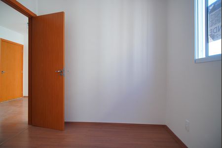 Quarto 1 de apartamento à venda com 2 quartos, 42m² em Costa E Silva, Porto Alegre