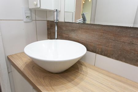 Apartamento à venda com 68m², 3 quartos e 2 vagasBanheiro