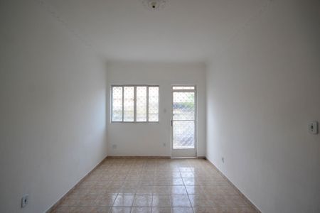 Sala de casa para alugar com 2 quartos, 80m² em Centro, Nilópolis