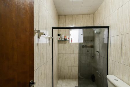 Casa à venda com 400m², 3 quartos e 2 vagasBanheiro