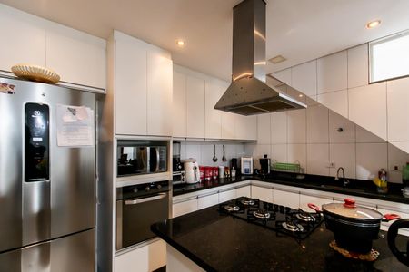 Casa à venda com 400m², 3 quartos e 2 vagasCozinha