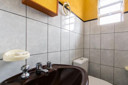 Casa à venda com 400m², 3 quartos e 2 vagas  Edicula /Escritorio /Banheiro do escritorio