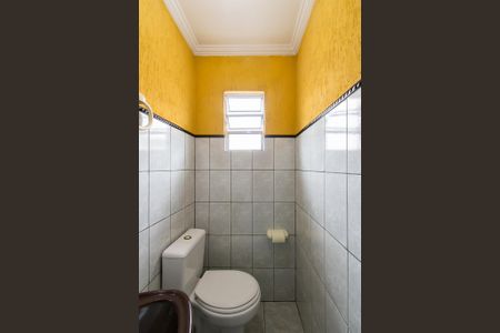 Casa à venda com 400m², 3 quartos e 2 vagas  Edicula /Escritorio /Banheiro do escritorio