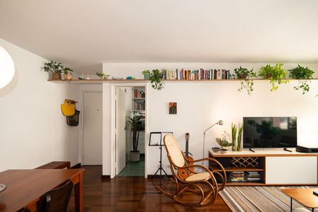 Apartamento à venda com 97m², 2 quartos e 1 vagaSala