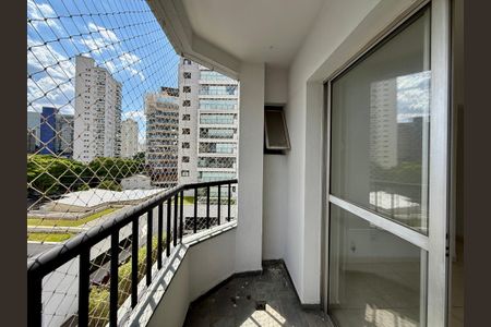 Sacada de apartamento para alugar com 2 quartos, 74m² em Campo Belo, São Paulo