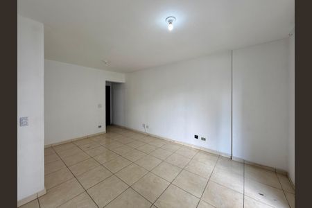Apartamento para alugar com 74m², 2 quartos e 2 vagasSala