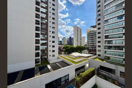 Apartamento para alugar com 74m², 2 quartos e 2 vagasVista 