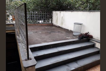 Casa à venda com 163m², 3 quartos e 1 vagaFoto 02