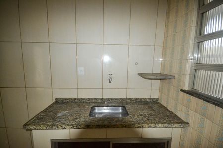 Apartamento para alugar com 100m², 2 quartos e sem vagaCozinha