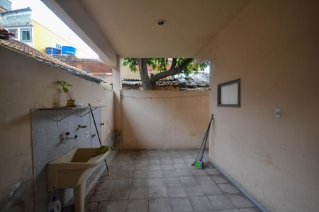 Casa para alugar com 100m², 1 quarto e sem vagaÁrea de Serviço