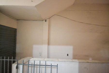 Sala-vista de casa para alugar com 1 quarto, 100m² em Centro, Nilópolis