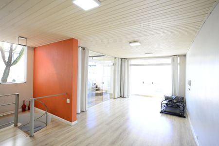 Apartamento à venda com 193m², 3 quartos e 2 vagasCobertura