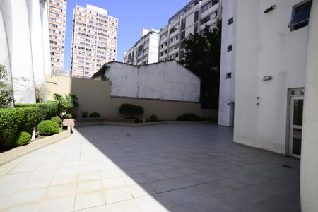 Apartamento à venda com 193m², 3 quartos e 2 vagasÁrea comum