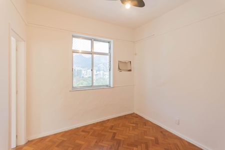 Apartamento à venda com 87m², 3 quartos e 1 vagaQuarto 1