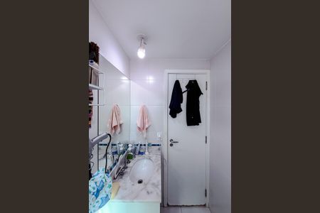 Apartamento à venda com 70m², 2 quartos e 3 vagasBanheiro da Suíte