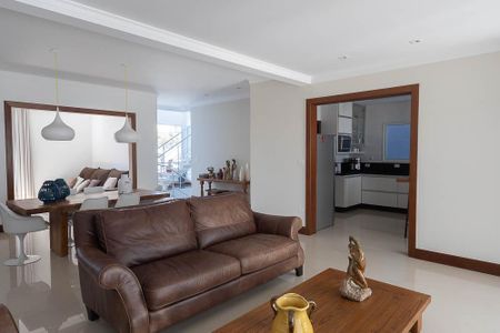 Sala de casa à venda com 4 quartos, 420m² em Jardim Guapira, São Paulo