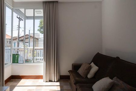 Sala de TV de casa à venda com 4 quartos, 420m² em Jardim Guapira, São Paulo