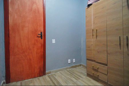 Quarto 1 de casa para alugar com 2 quartos, 42m² em São Miguel, São Leopoldo