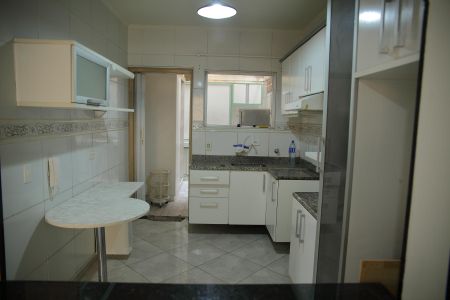 Apartamento para alugar com 85m², 2 quartos e 1 vagaCozinha