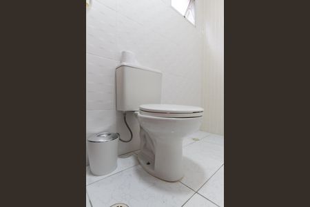 Casa de condomínio à venda com 134m², 3 quartos e 2 vagas Casa de condomínio à venda com 134m², 3 quartos e 2 vagasBanheiro Social