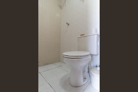 Casa de condomínio à venda com 134m², 3 quartos e 2 vagas Casa de condomínio à venda com 134m², 3 quartos e 2 vagasBanheiro da Suíte 3