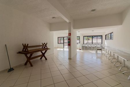 Apartamento para alugar com 74m², 3 quartos e 1 vagaÁrea comum - Salão de festas