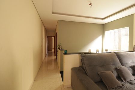 Casa à venda com 223m², 3 quartos e 2 vagasSala