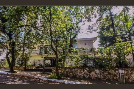 Casa à venda com 800m², 4 quartos e 10 vagasFoto 02