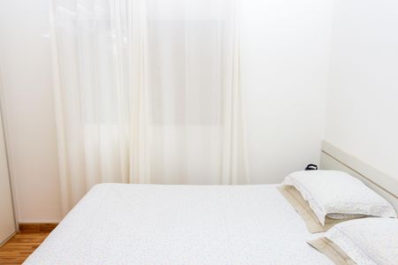 Suíte de apartamento à venda com 2 quartos, 75m² em Vila Sofia, São Paulo