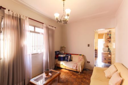 Casa à venda com 162m², 2 quartos e 1 vagaSala