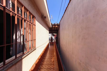 Casa à venda com 162m², 2 quartos e 1 vagaCorredor