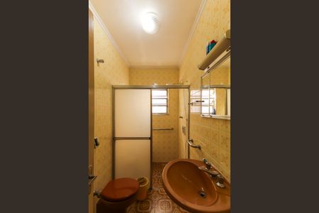 Casa à venda com 162m², 2 quartos e 1 vagaBanheiro