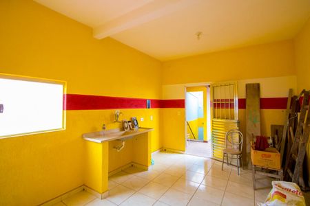 Casa à venda com 85m², 3 quartos e 1 vaga Casa à venda com 85m², 3 quartos e 1 vagaSalão