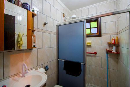Casa à venda com 85m², 3 quartos e 1 vaga Casa à venda com 85m², 3 quartos e 1 vagaBanheiro social 2
