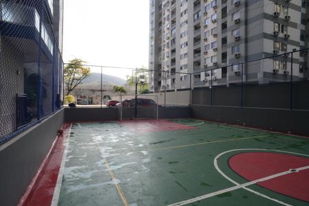 Apartamento para alugar com 65m², 2 quartos e 2 vagas Apartamento para alugar com 65m², 2 quartos e 2 vagasÁrea Comum - Quadra Poliesportiva