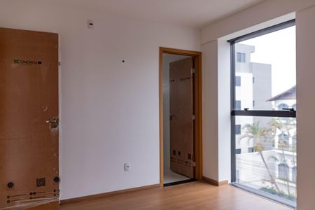 Suíte de apartamento à venda com 3 quartos, 119m² em Alto Barroca, Belo Horizonte
